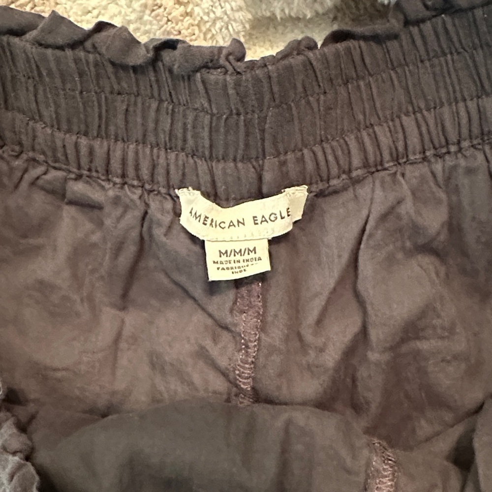 American eagle charcoal grey Layered Lace Skirt short medium - Picture 2 of 3